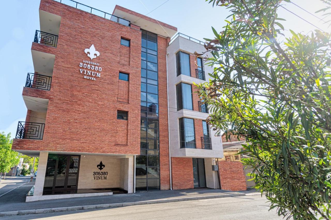 Vinum Hotel Тбилиси Екстериор снимка