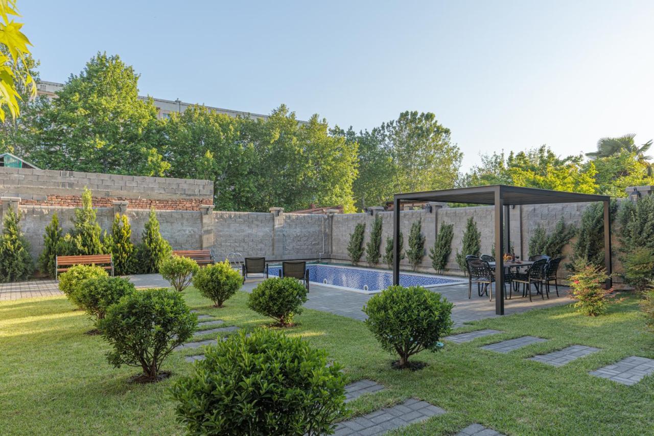 Vinum Hotel Тбилиси Екстериор снимка