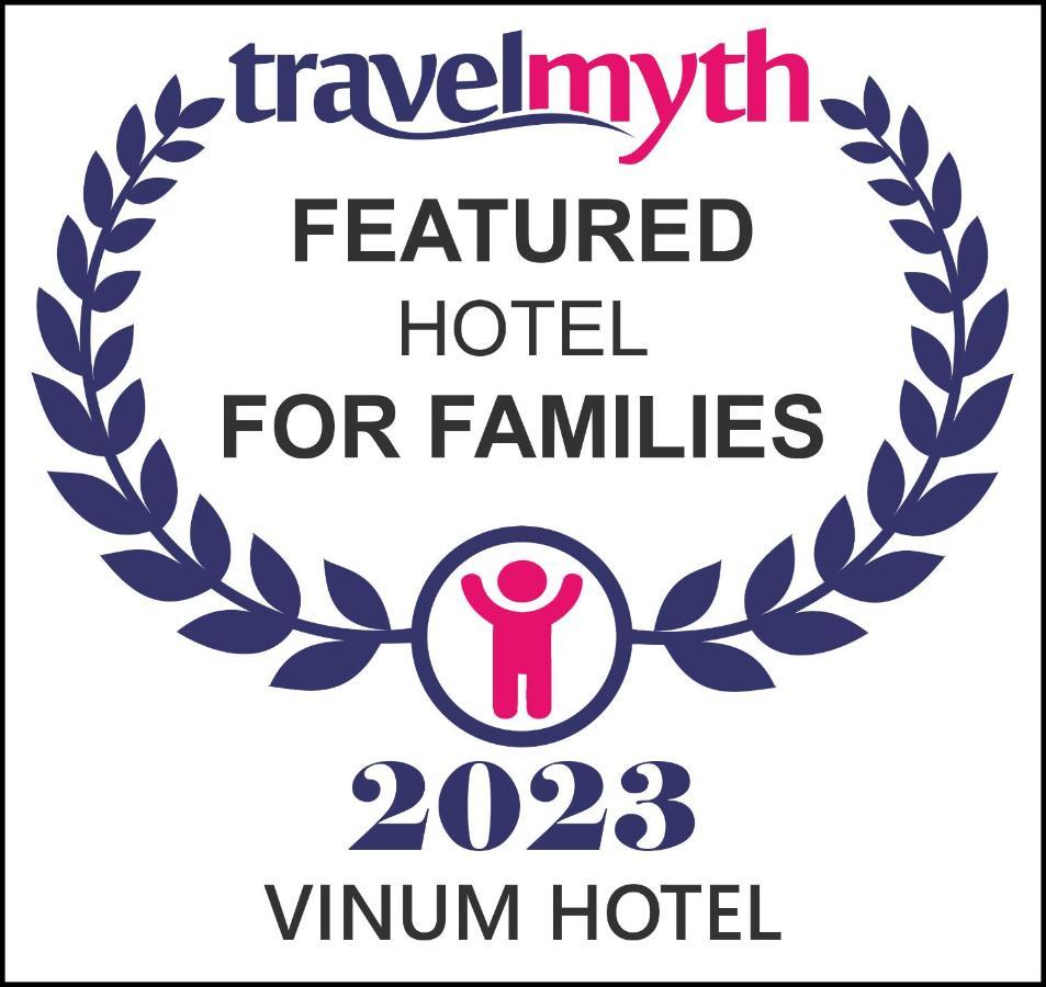 Vinum Hotel Тбилиси Екстериор снимка